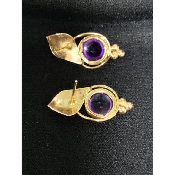 Gold Plated Round Amethyst Stone Leaf Stud Earrings - Picture 4 of 5